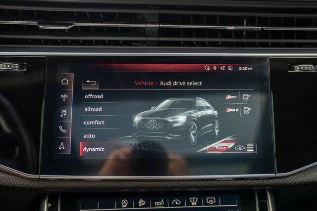 2020 Audi RS Q8 25