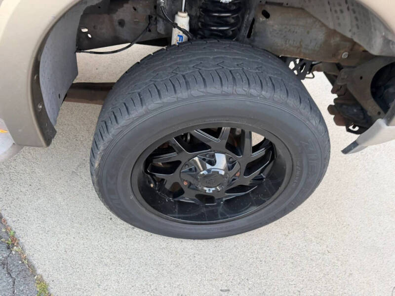 2003 Ford Excursion Eddie Bauer