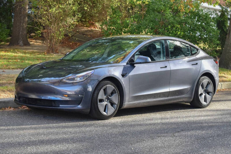 2022 Tesla Model 3 Long Range