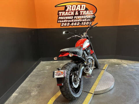 2015 Ducati Scrambler Icon Ducati Red