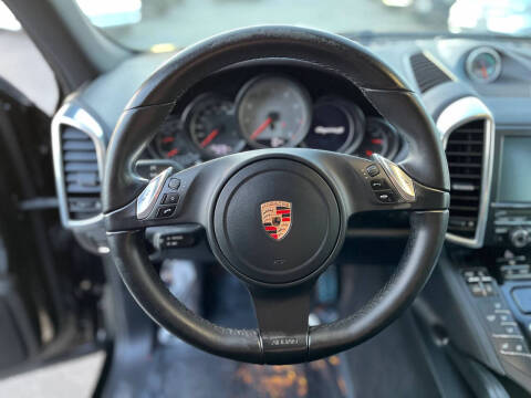 2012 Porsche Cayenne S