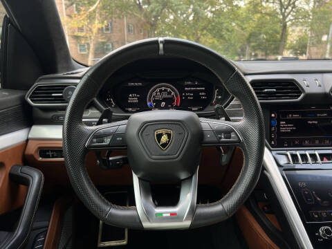 2019 Lamborghini Urus