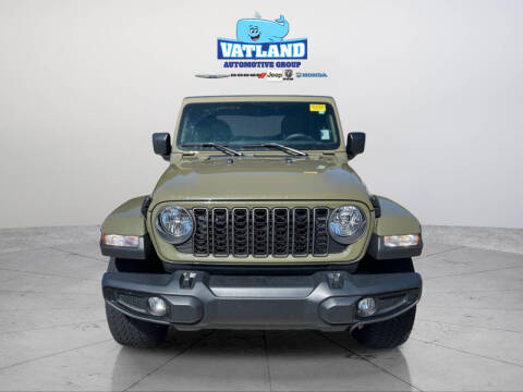 2025 Jeep Gladiator NightHawk