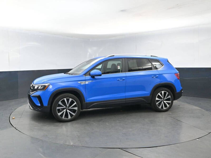 2023 Volkswagen Taos SE 4Motion