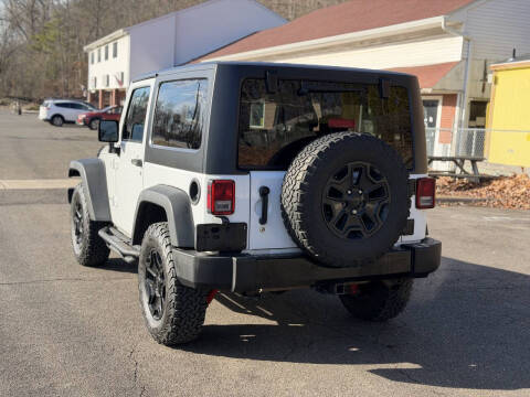 2017 Jeep Wrangler Willys Wheeler W