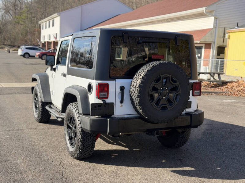 2017 Jeep Wrangler Willys Wheeler W