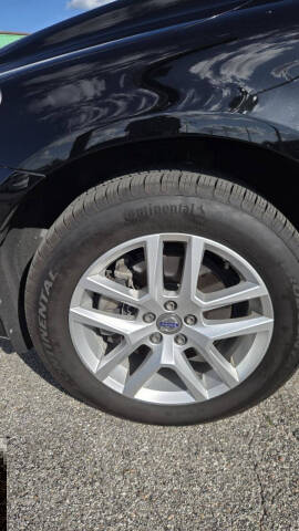 2017 Volvo XC60 T5 Dynamic