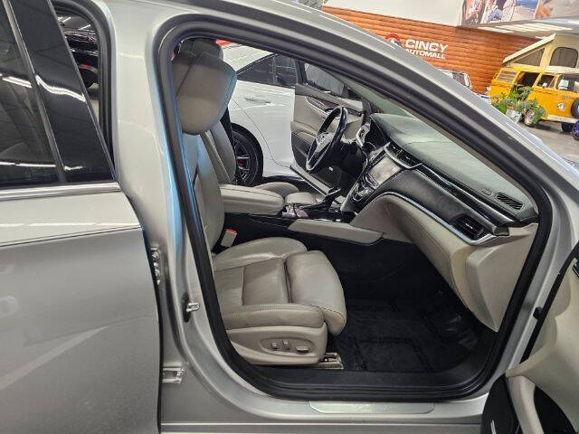 2013 Cadillac XTS Luxury Collection