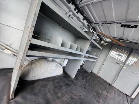 2017 Chevrolet Express 2500