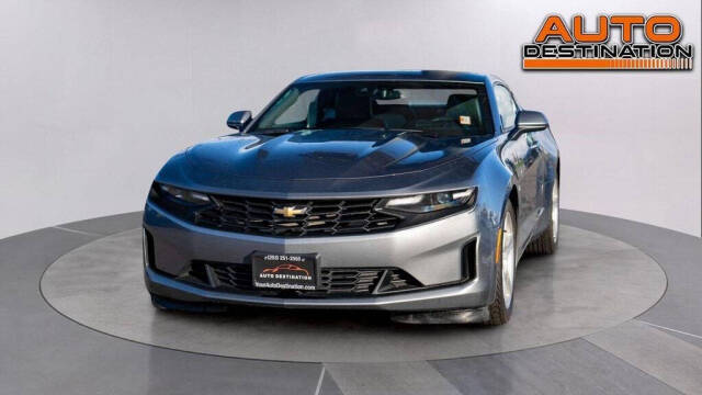 2019 Chevrolet Camaro for sale at Auto Destination in Puyallup, WA