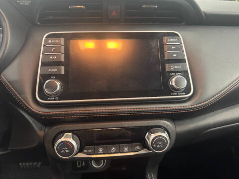 2018 Nissan Kicks SR