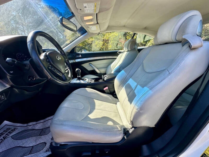 2015 Infiniti Q60 Convertible