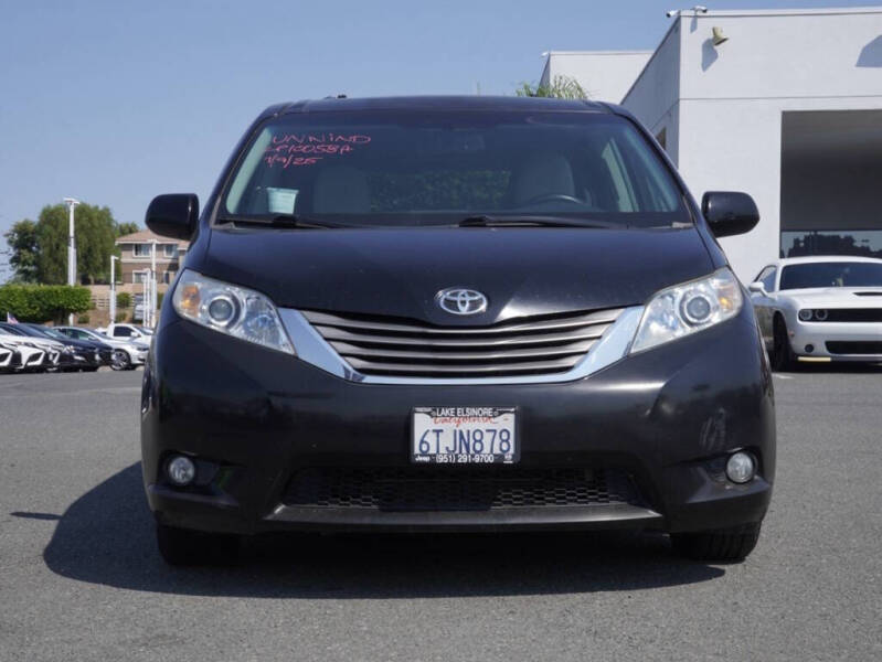 2012 Toyota Sienna