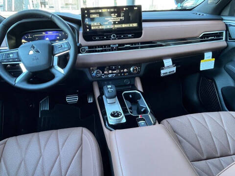 2026 Mitsubishi Outlander SEL