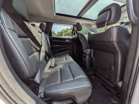 2017 Jeep Grand Cherokee Summit