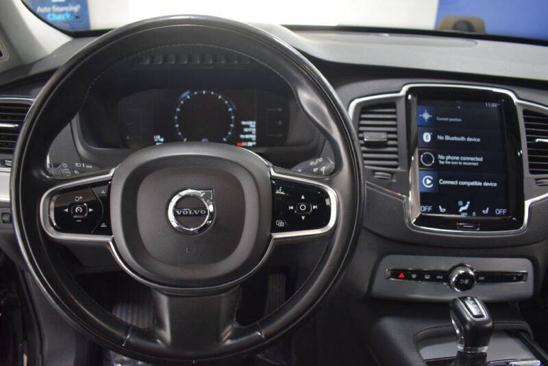 2018 Volvo XC90 T5 Momentum 7-Passenger