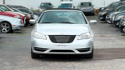2011 Chrysler 200 Touring