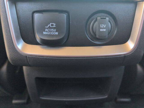 2022 Kia Carnival SX