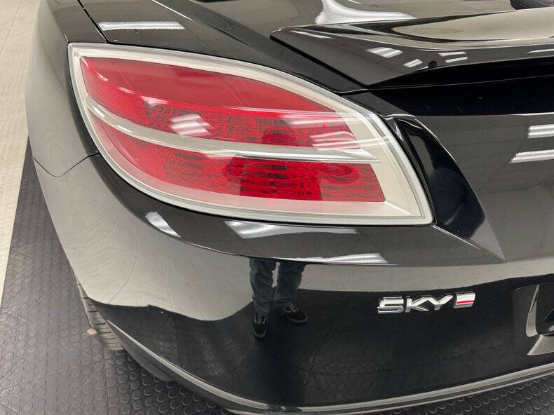 2007 Saturn SKY Red Line