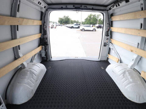 2024 Chevrolet Express 2500