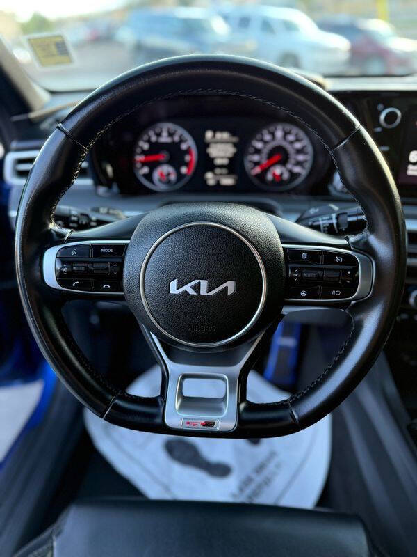 2022 Kia K5