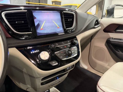 2019 Chrysler Pacifica Limited