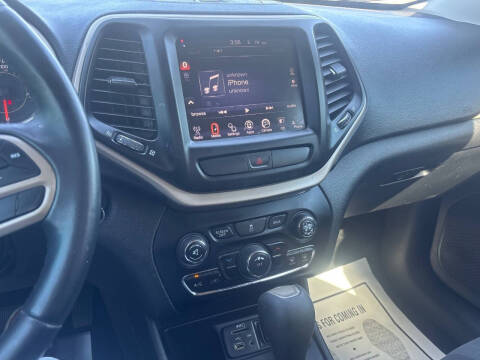 2017 Jeep Cherokee Latitude