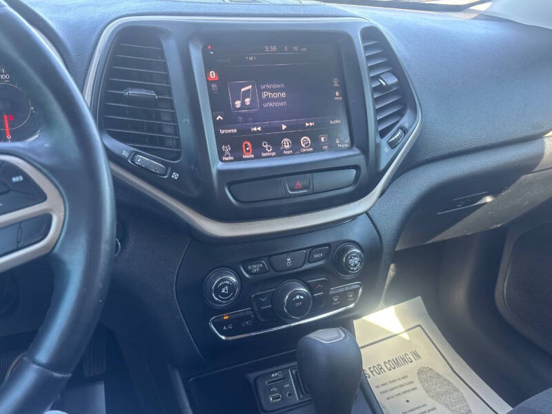 2017 Jeep Cherokee Latitude