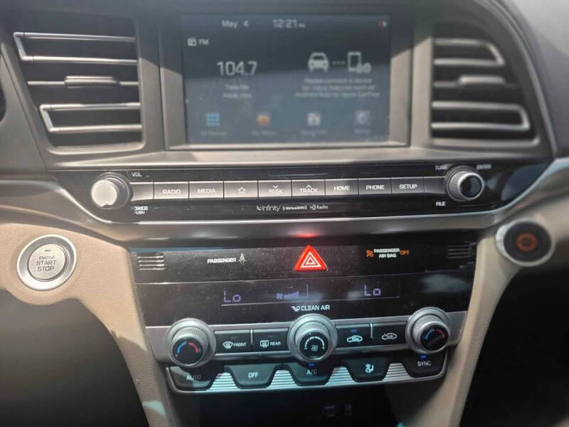 2020 Hyundai Elantra