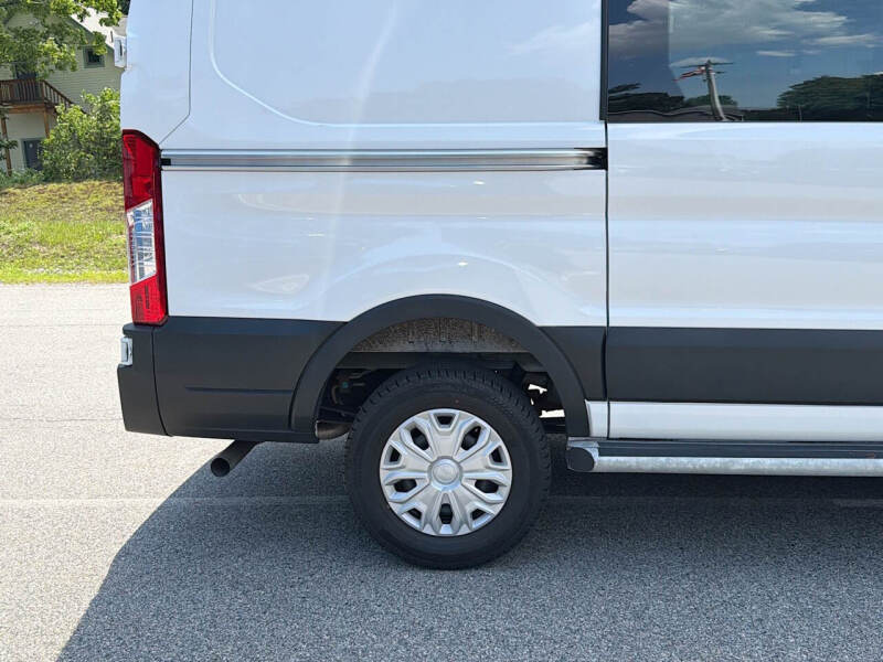 2025 Ford Transit