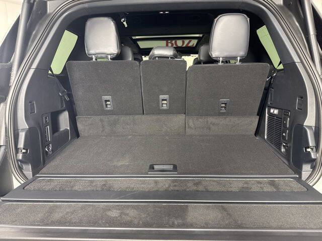 2025 Lincoln Navigator Black Label