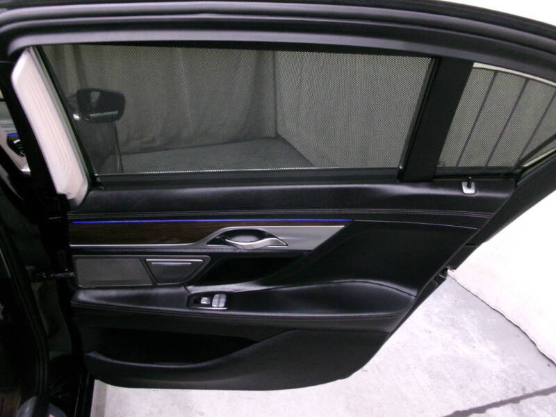 2016 BMW 7 Series 750i xDrive