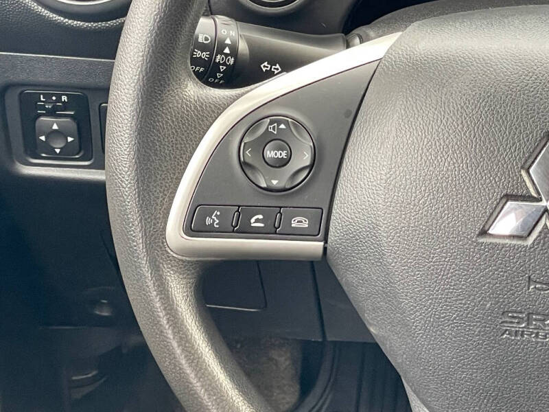 2024 Mitsubishi Mirage G4 LE