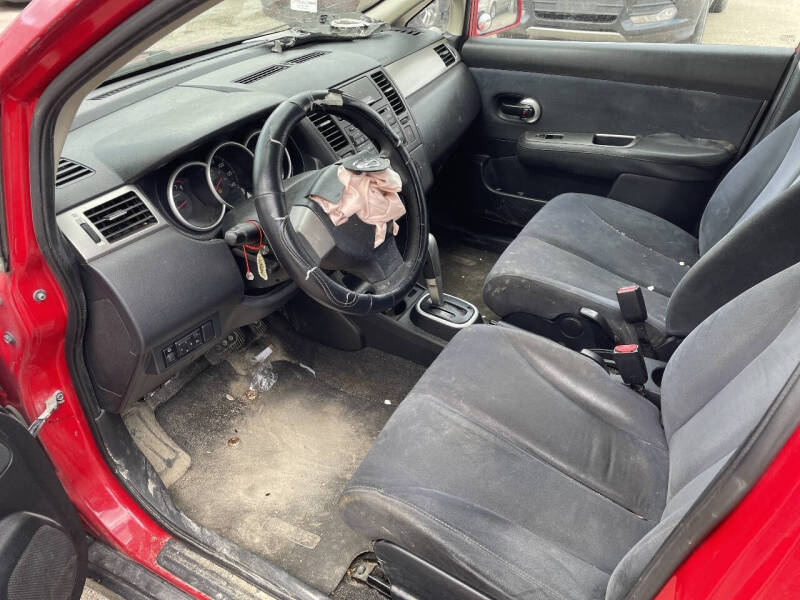 2009 Nissan Versa 1.8 SL