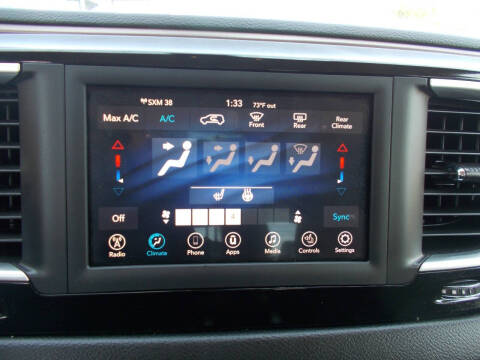 2021 Chrysler Voyager LX