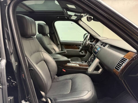 2020 Land Rover Range Rover P525 HSE
