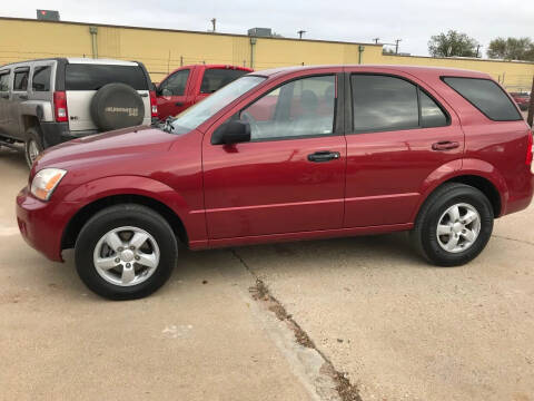 2008 Kia Sorento for sale at FIRST CHOICE MOTORS in Lubbock TX