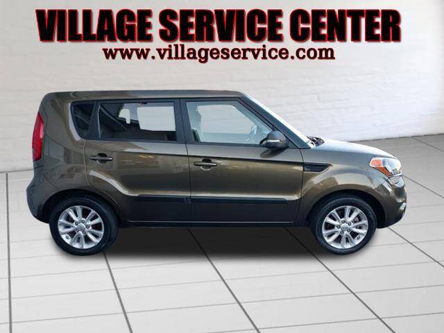 2012 Kia Soul for sale at VILLAGE SERVICE CENTER in Penns Creek PA