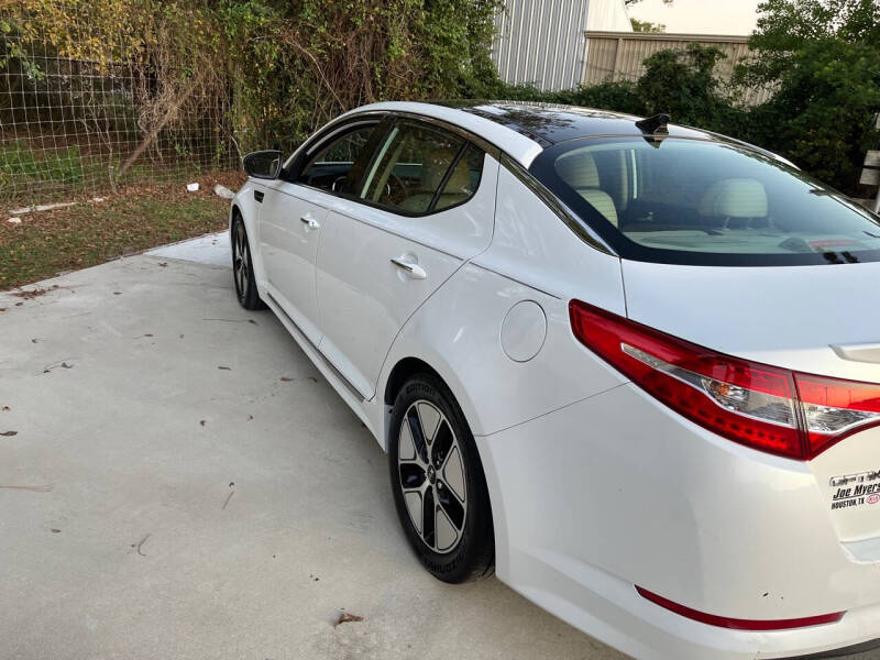 2012 Kia Optima Hybrid photo 4