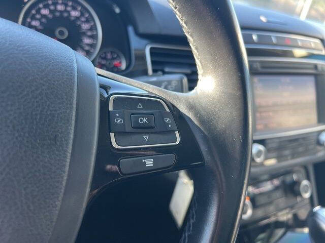 2016 Volkswagen Touareg