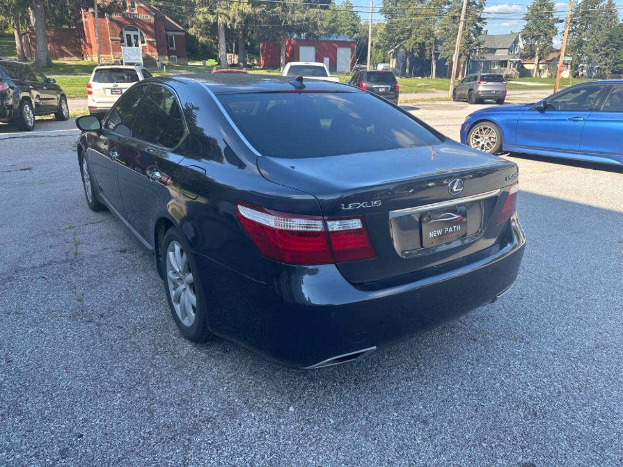 2007 Lexus LS 460 for sale at Midwest Auto Loans in Davenport, IA