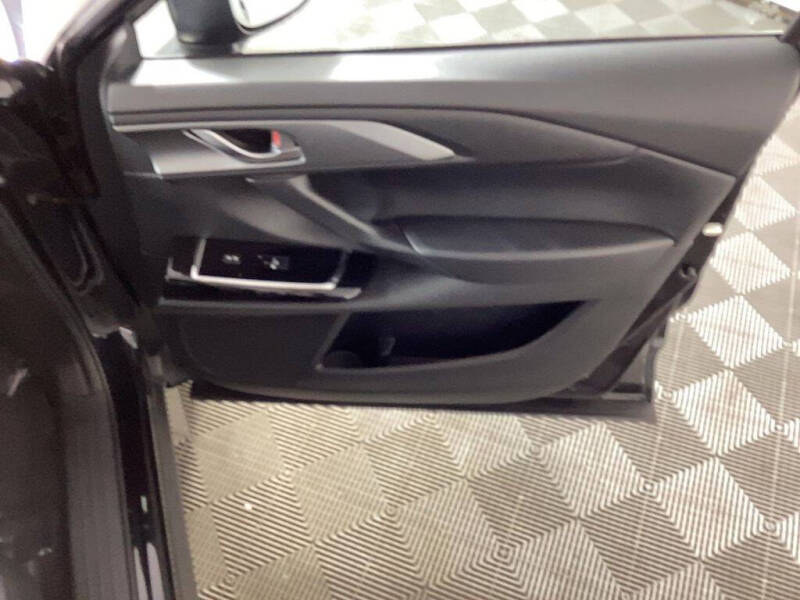 2023 Mazda CX-9 Touring Plus