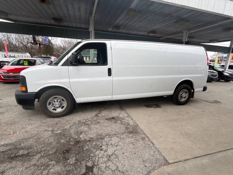 2017 Chevrolet Express for sale at 1st Auto Loan in Springfield IL