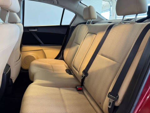 2010 Mazda MAZDA3 i Touring