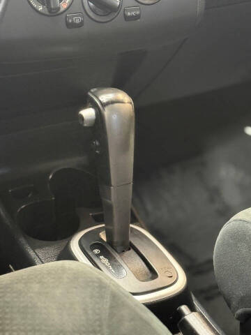 2010 Nissan Versa 1.8 S