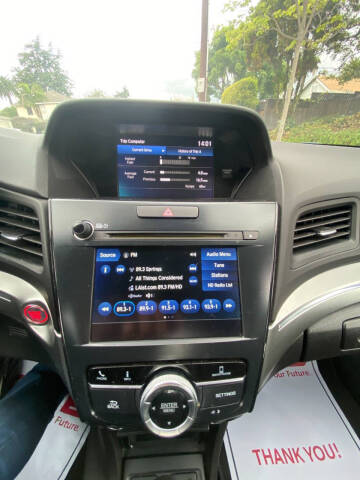 2019 Acura ILX w/Premium