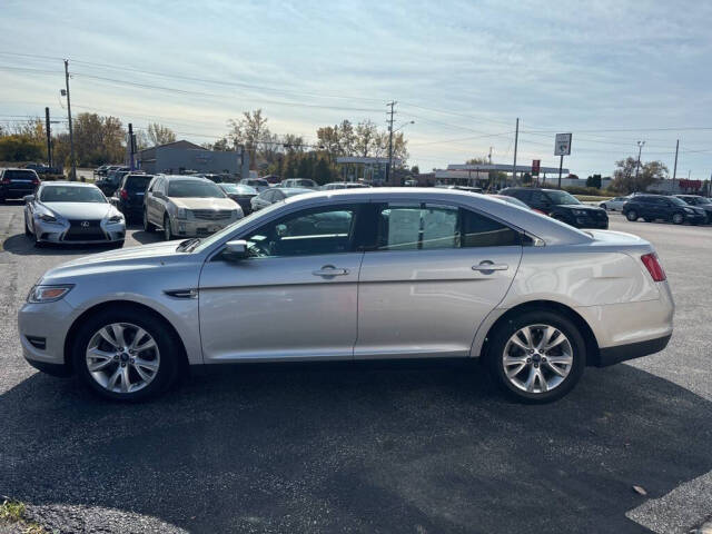 2010 Ford Taurus for sale at DECKER AUTO SALES in Bay City, MI