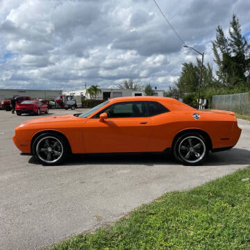2014 Dodge Challenger SXT