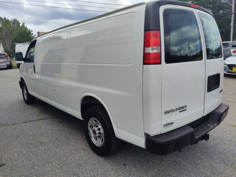 2016 GMC Savana 3500