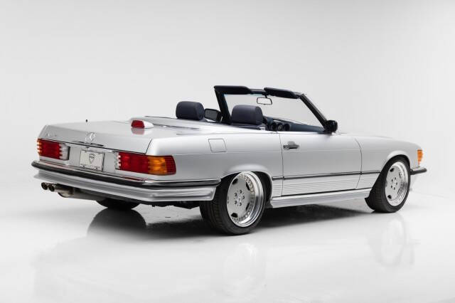 1986 Mercedes-Benz 560-Class 560 SL